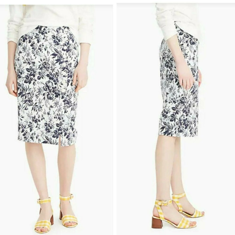 nwt J.Crew  BUTTON-FRONT LANGHAM PENCIL SKIRT 12